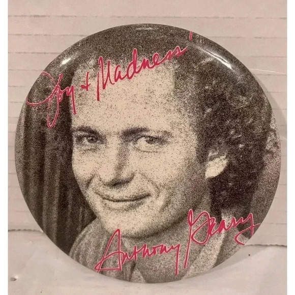 General Hospital Anthony Geary General Hospital Luke Button Pin 4” Vintage Rare - Picture 1 of 2